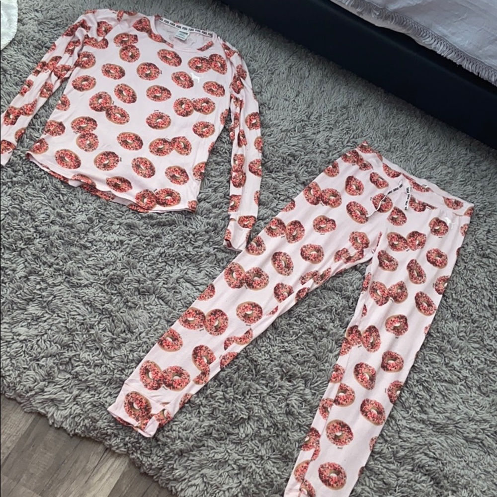Vs donut pajama set 🍩